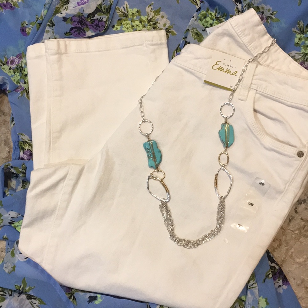 NWT white jeans
